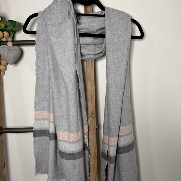Gap Gray Pink Scarf 73"x23" - Picture 3 of 6